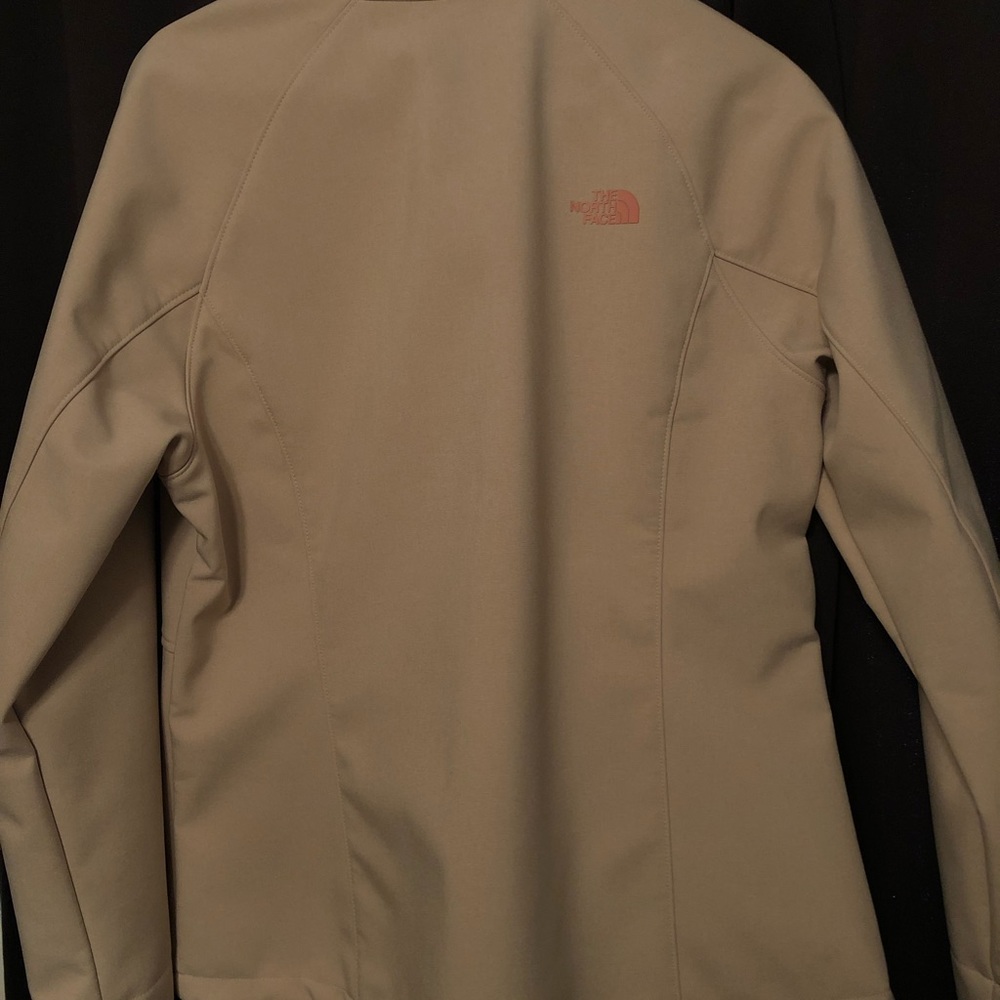 Ladies Northface Jacket - image 2